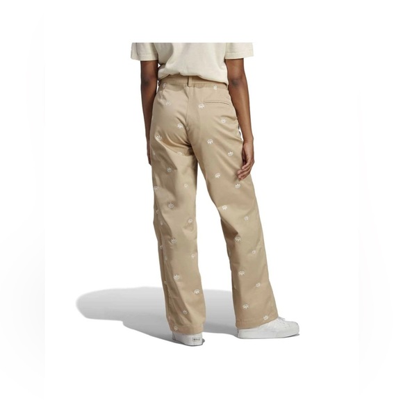 Adidas Beige Logo Chino Pants Size 6 Brand New - Picture 3 of 15